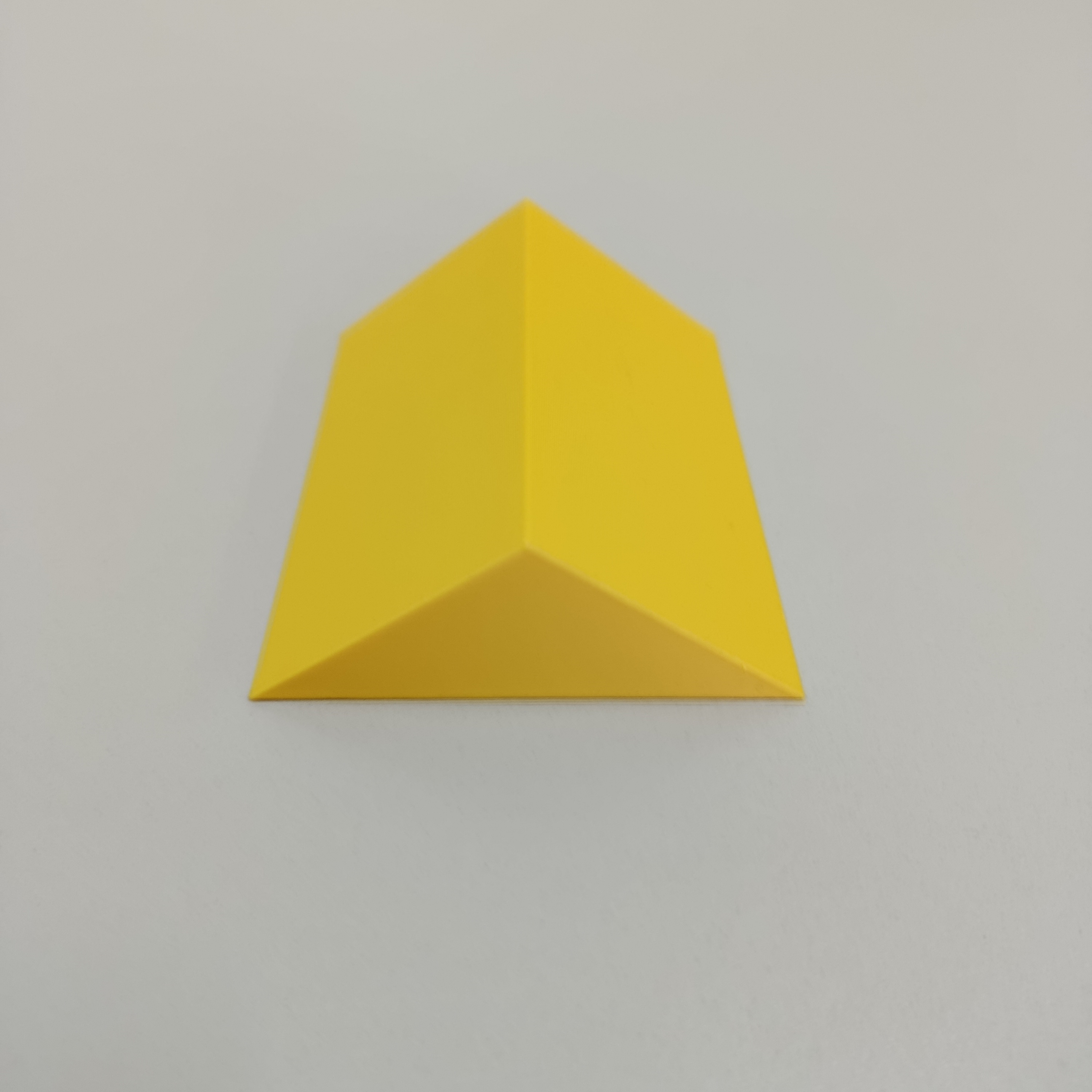 Prisma Triangular